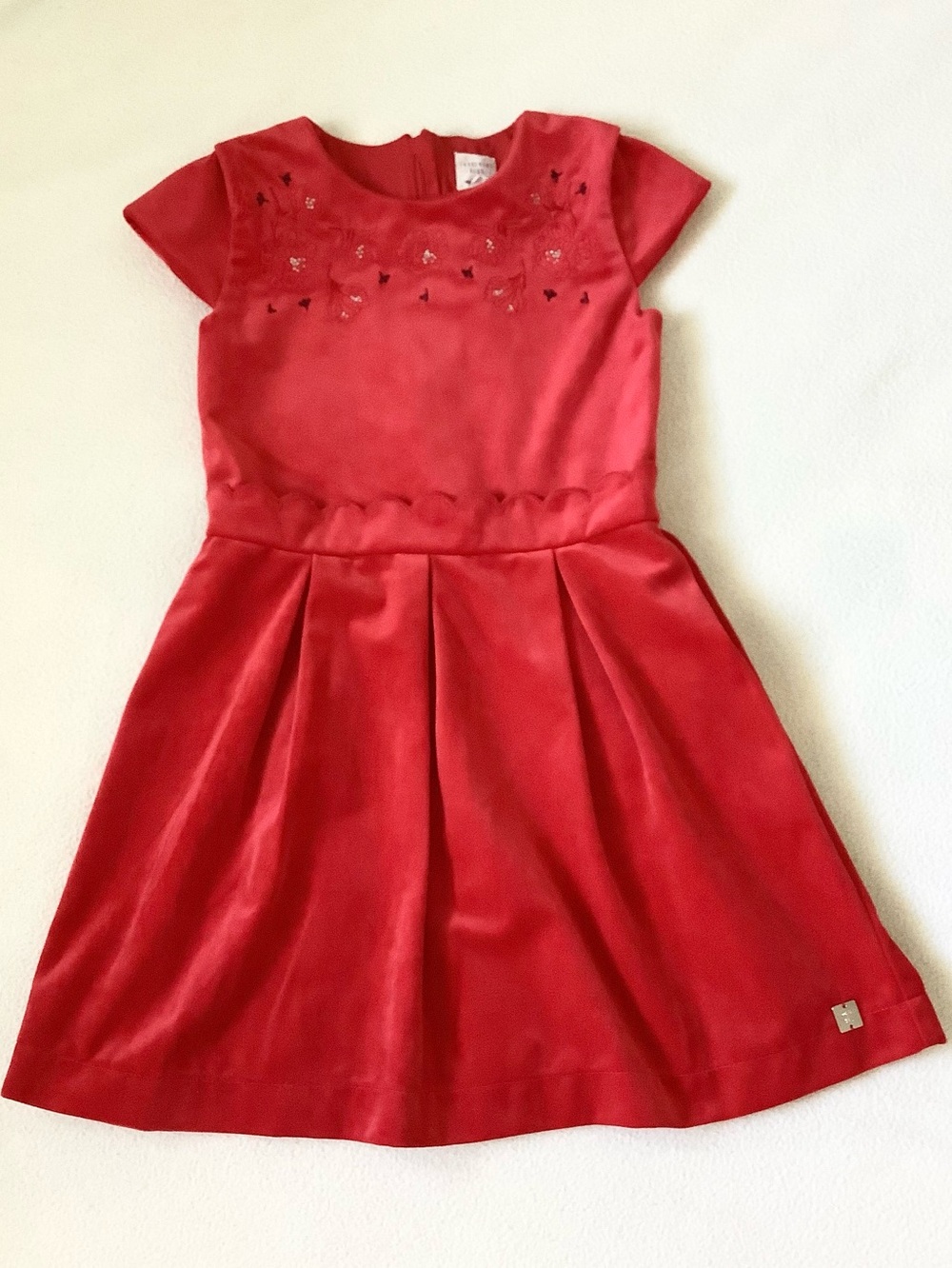 Carrement Beau Red  Embellished Bodice Pleated Party Girl’s Dress Sz.8 /126